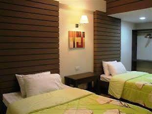 Pineapple Island Resort Daet Exterior photo